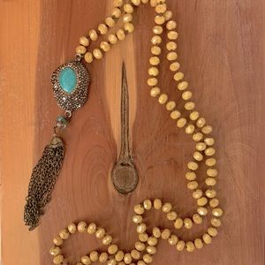 NWOT Western Boho style necklace.